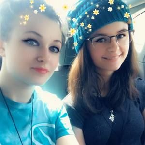 Meet your Posher, Cayla